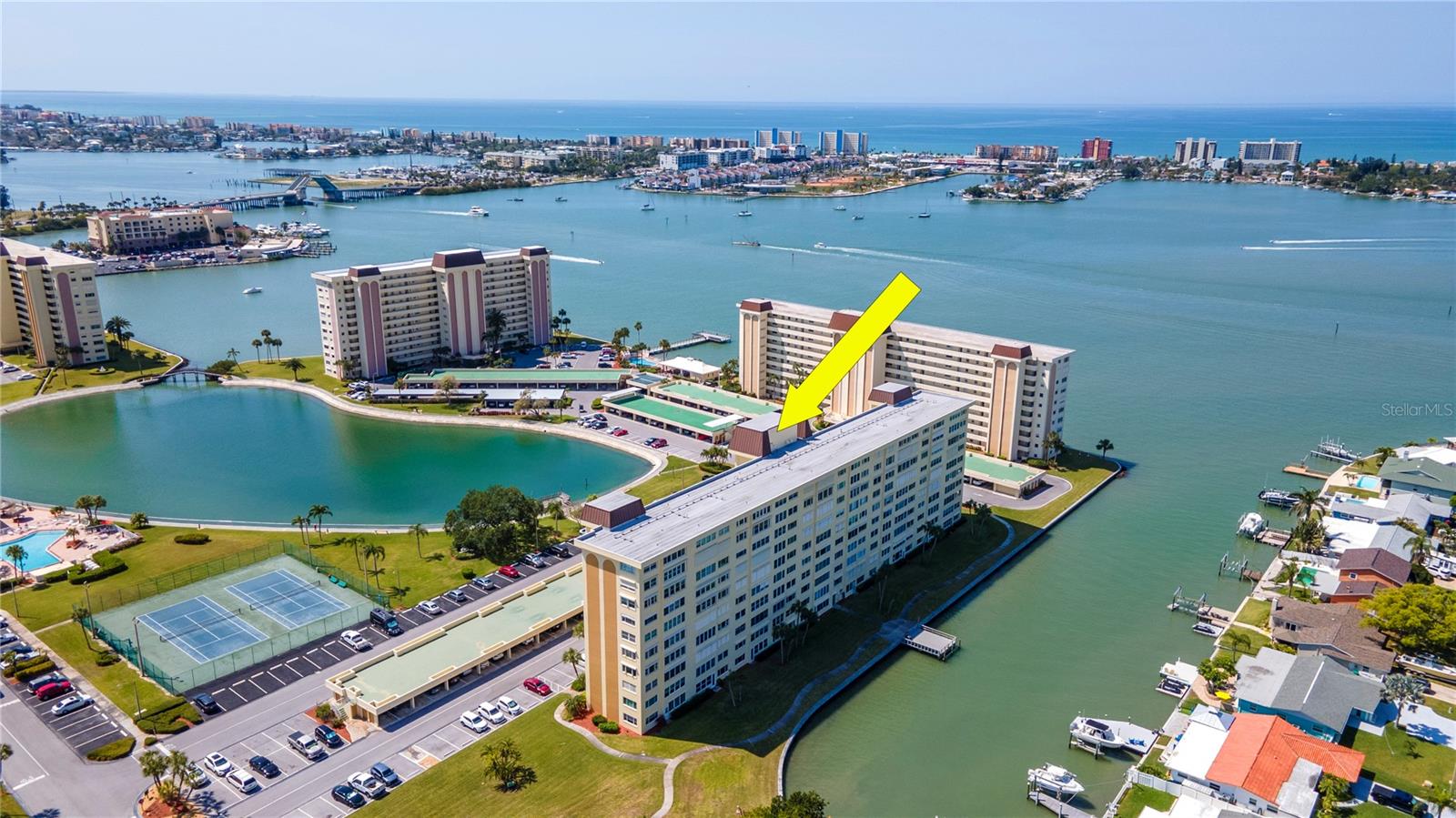 4725 COVE CIR #810, ST PETERSBURG, FL, 33708