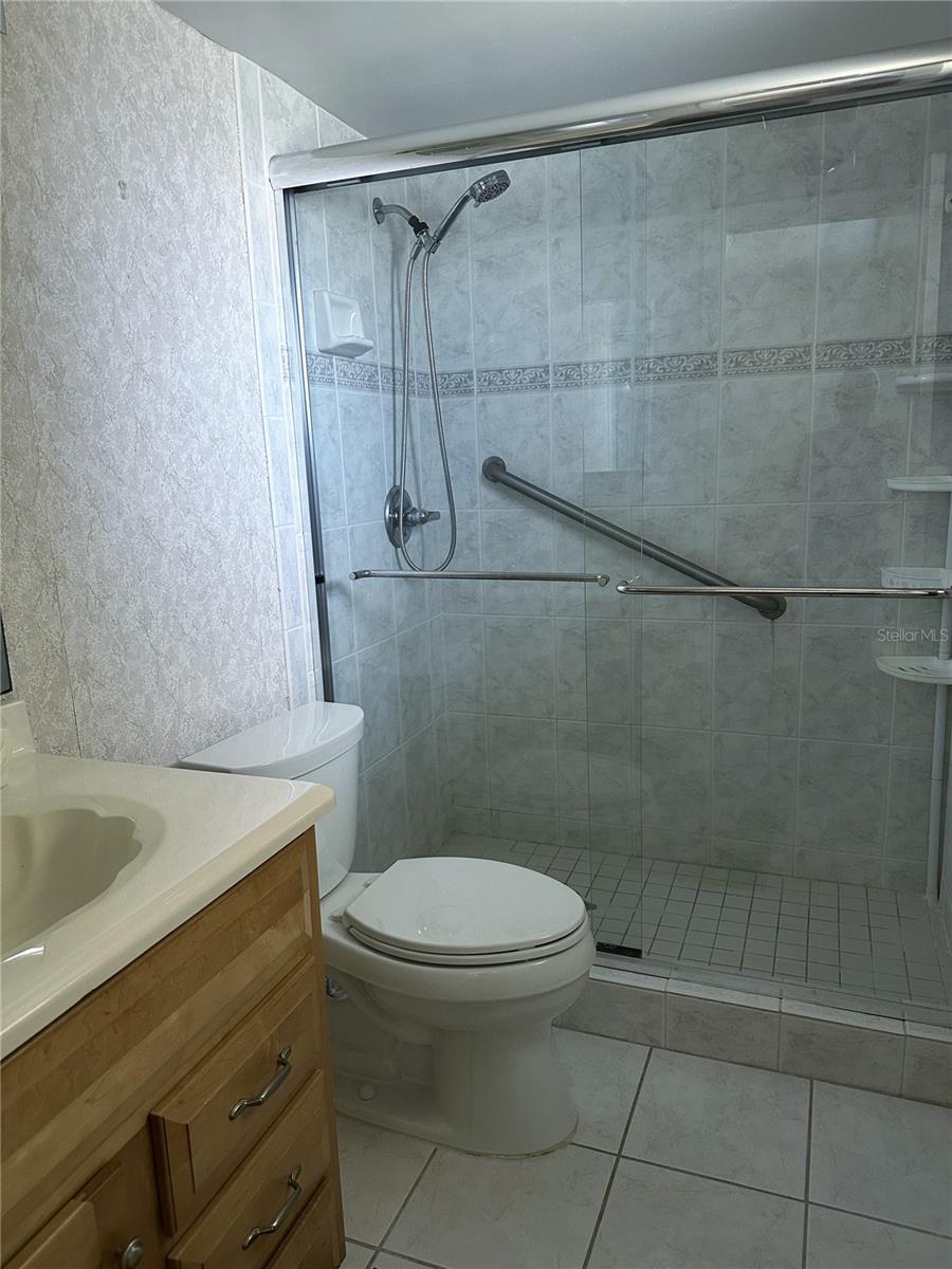 4725 COVE CIR #810, ST PETERSBURG, FL, 33708