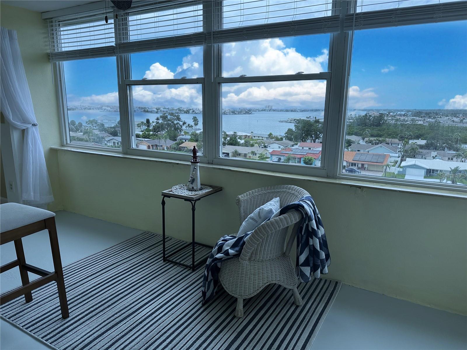 4725 COVE CIR #810, ST PETERSBURG, FL, 33708