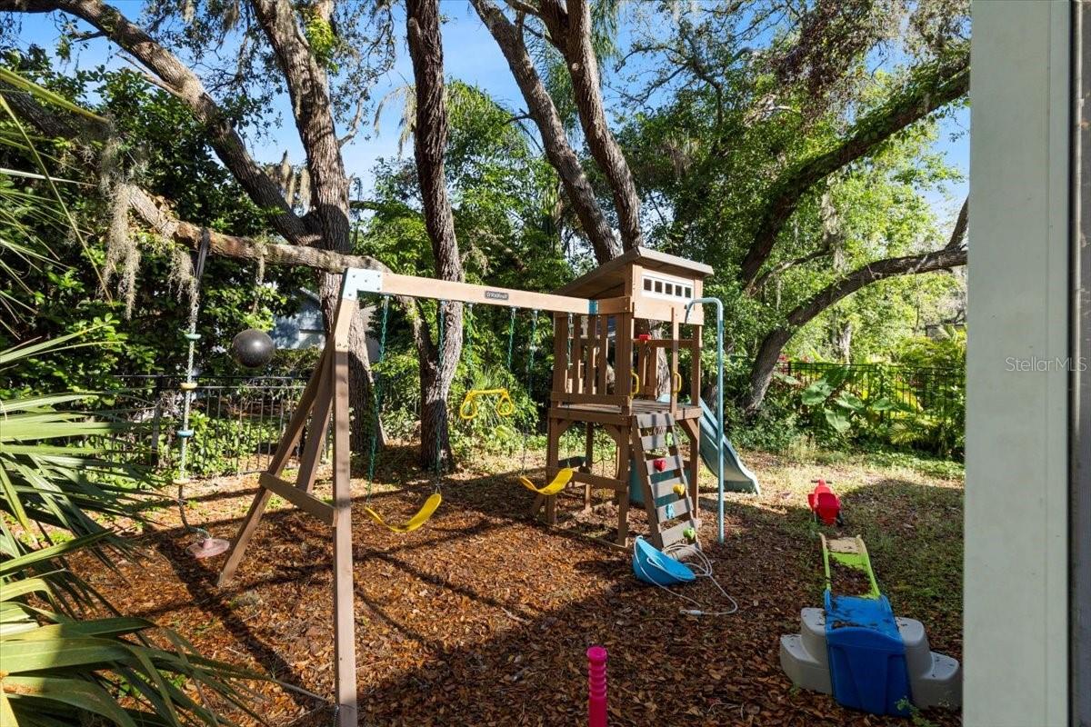 6230 GANNETDALE DR, LITHIA, FL, 33547