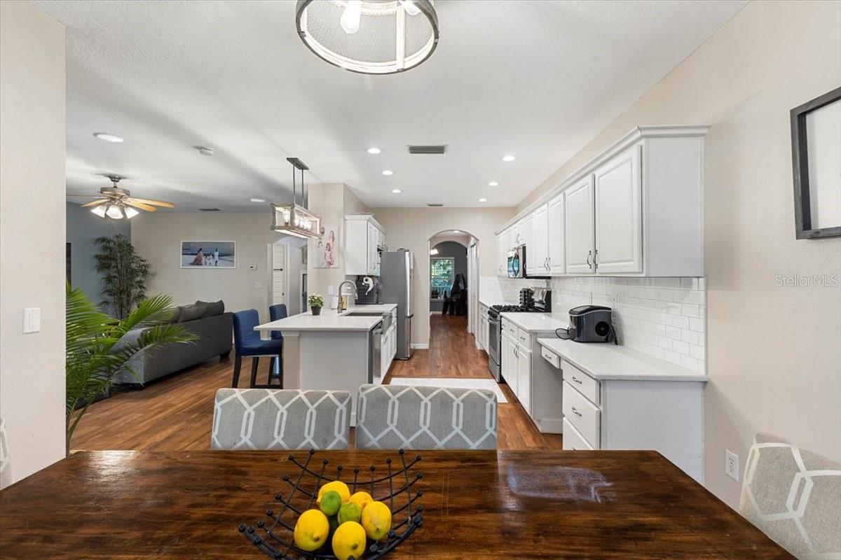 6230 GANNETDALE DR, LITHIA, FL, 33547