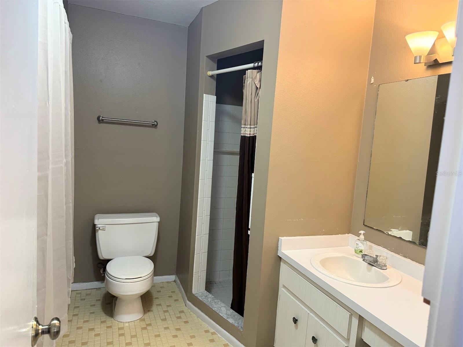 610 GROVE AVE NW, PORT CHARLOTTE, FL, 33952