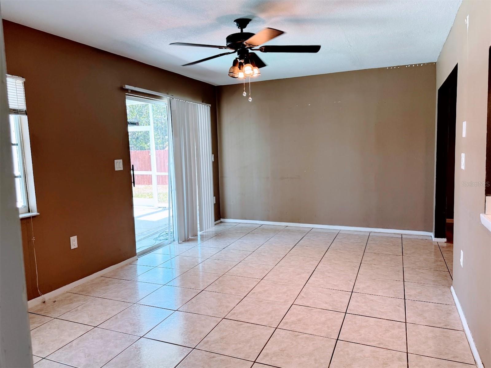 610 GROVE AVE NW, PORT CHARLOTTE, FL, 33952