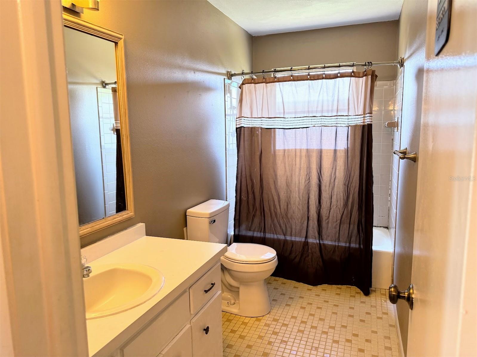 610 GROVE AVE NW, PORT CHARLOTTE, FL, 33952