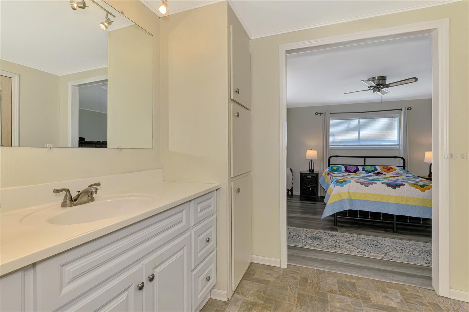 1376 FLAMINGO DR, ENGLEWOOD, FL, 34224