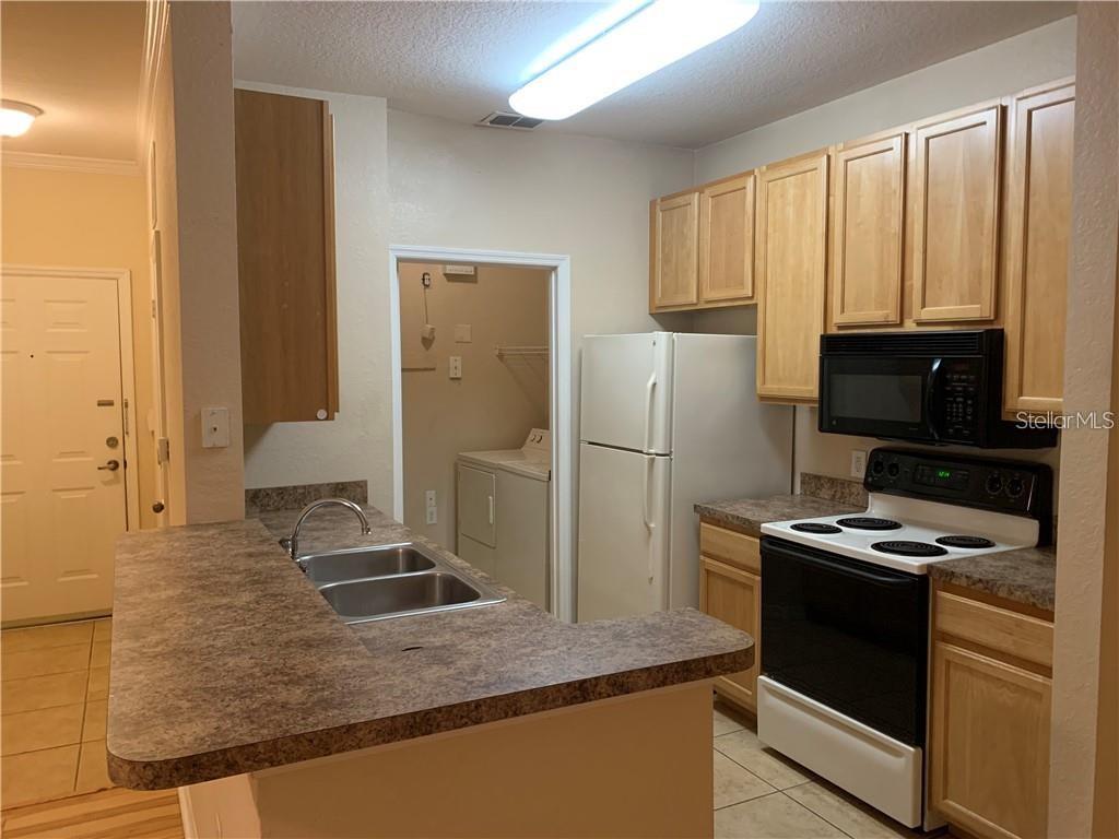 10103 COURTNEY PALMS BLVD #101, TAMPA, FL, 33619