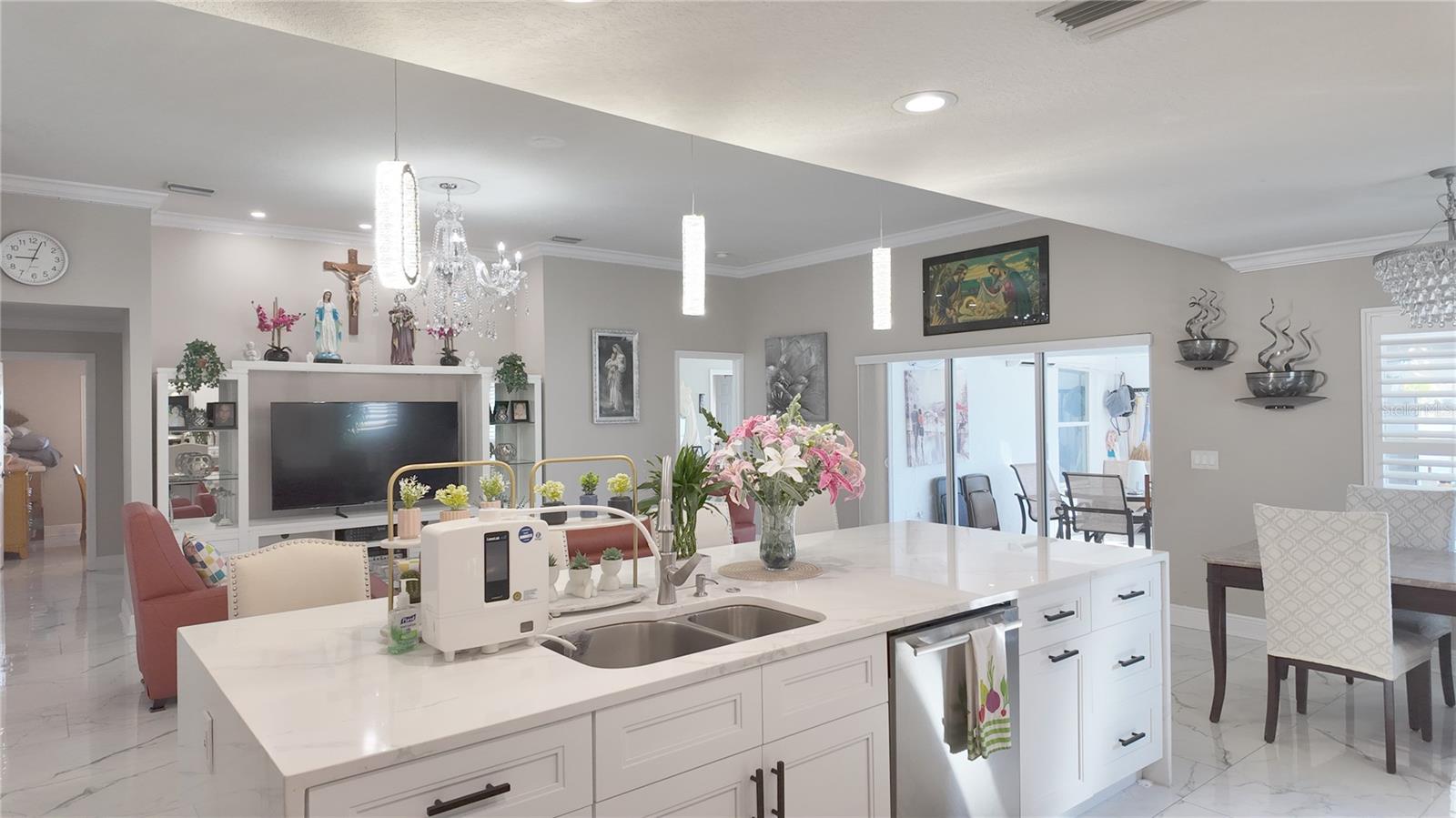 6107 42ND STREET CIR E, BRADENTON, FL, 34203