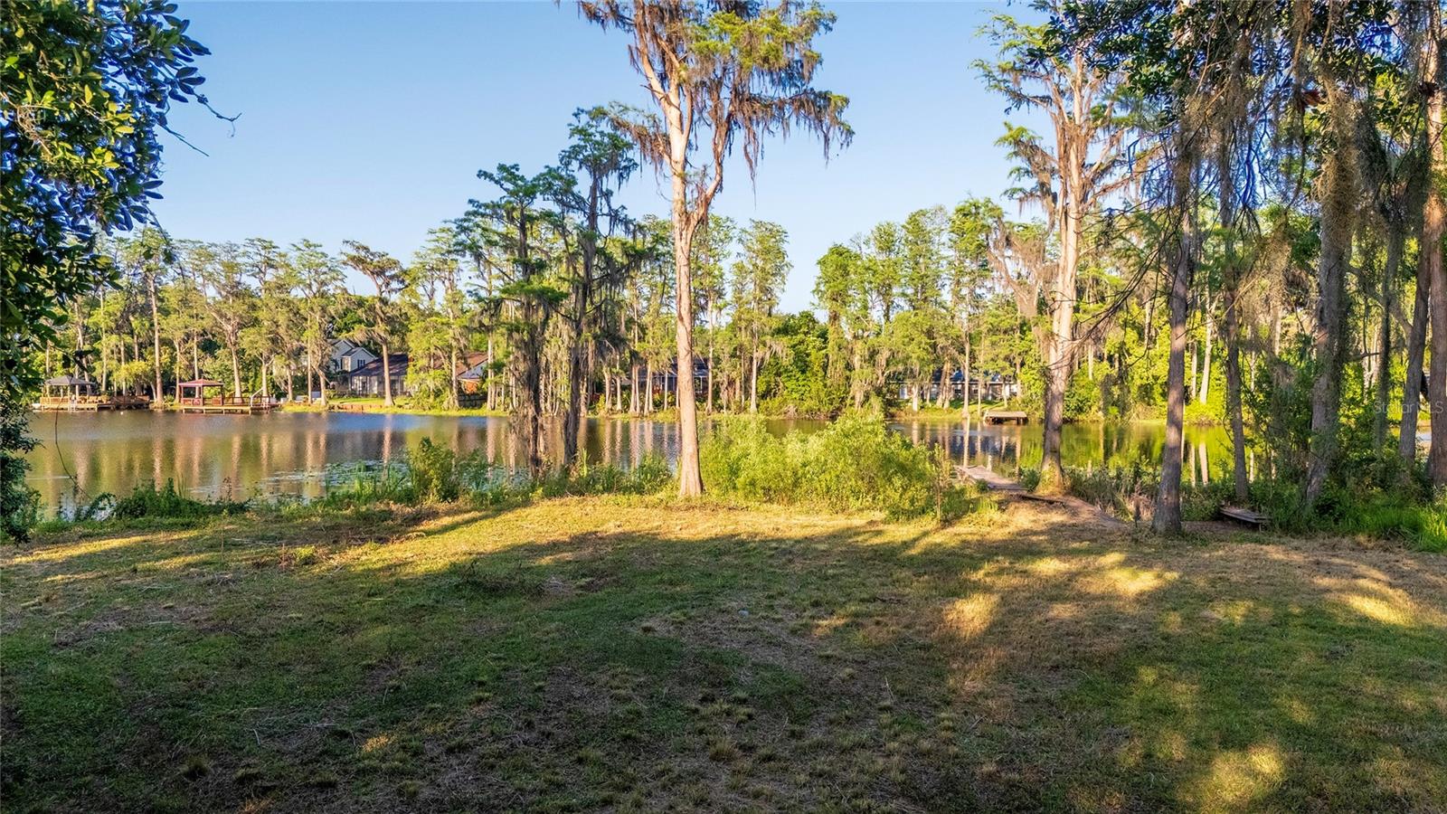 16213 DEW DROP LN, TAMPA, FL, 33625