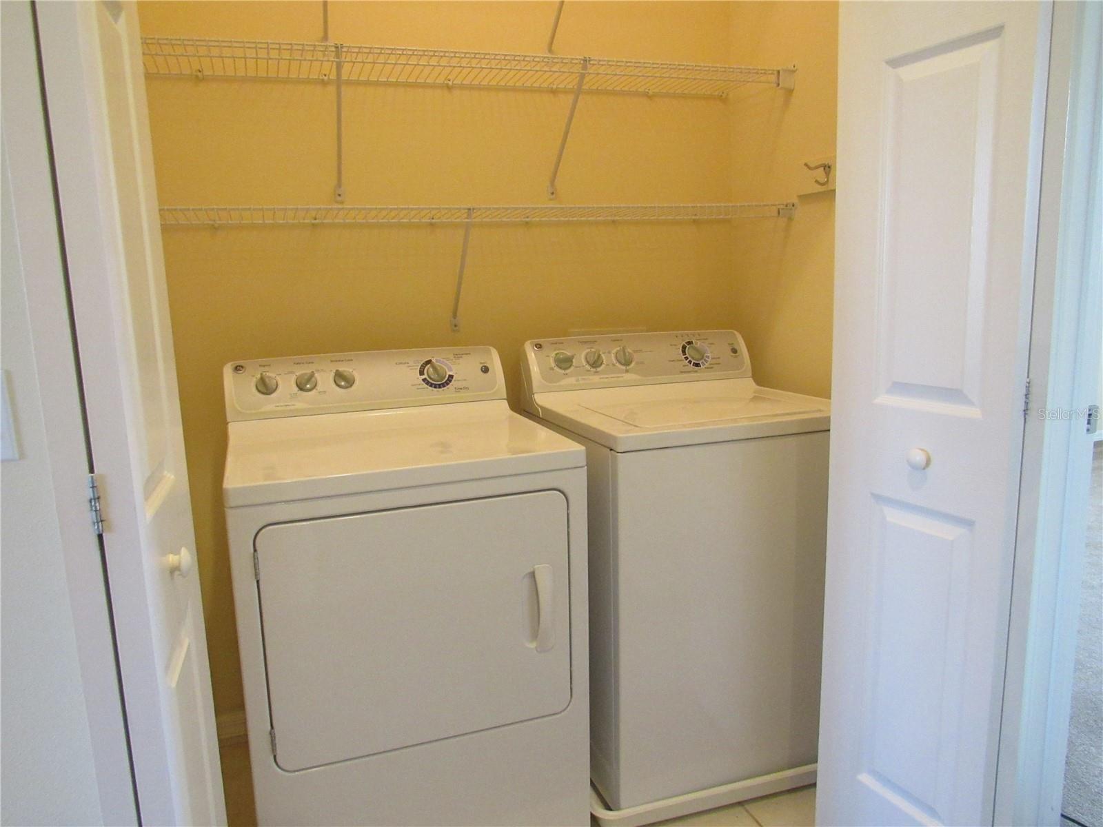 4012 DEBERRY DR, SARASOTA, FL, 34233