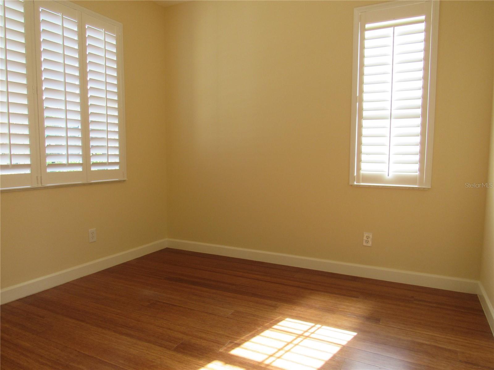 4012 DEBERRY DR, SARASOTA, FL, 34233