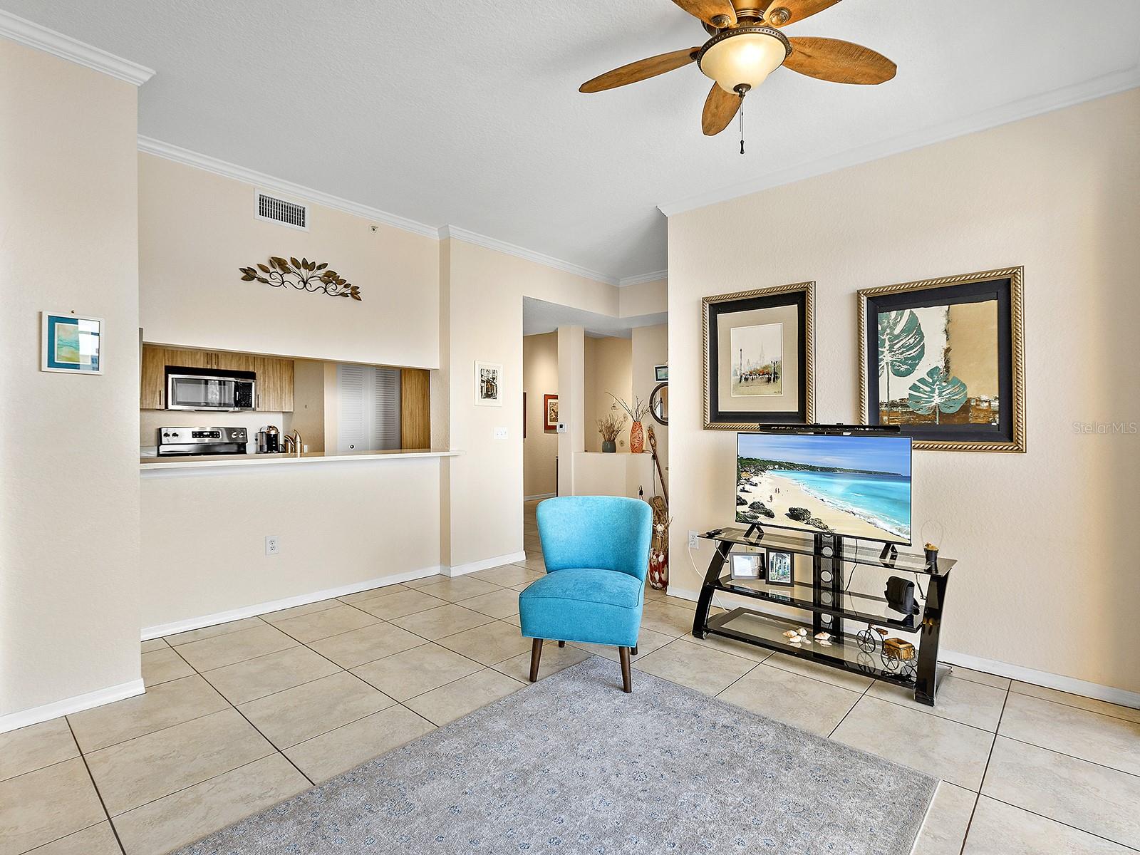 1064 N TAMIAMI TRL #1611, SARASOTA, FL, 34236