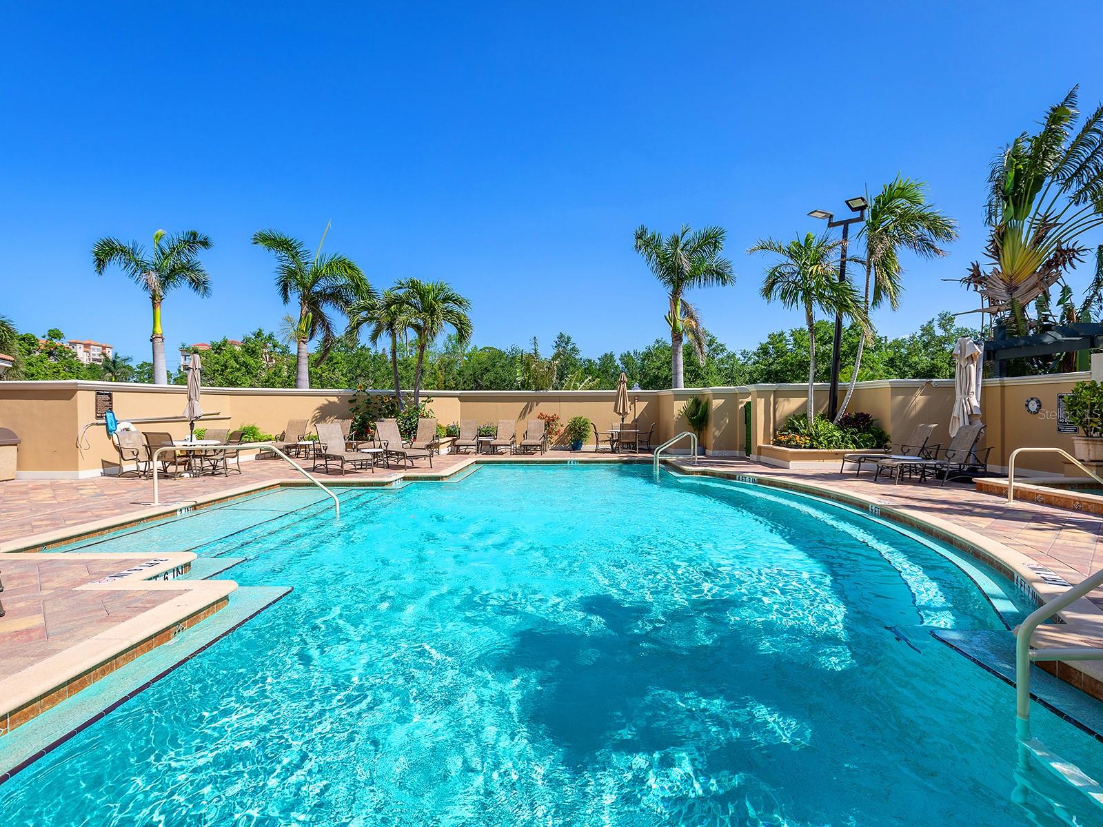 1064 N TAMIAMI TRL #1611, SARASOTA, FL, 34236