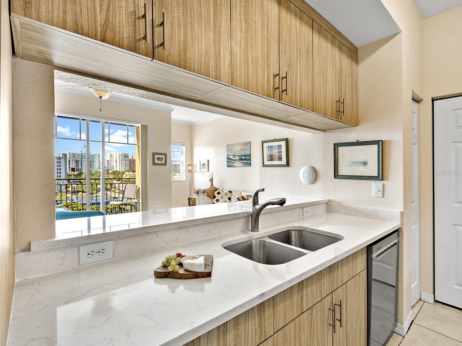 1064 N TAMIAMI TRL #1611, SARASOTA, FL, 34236