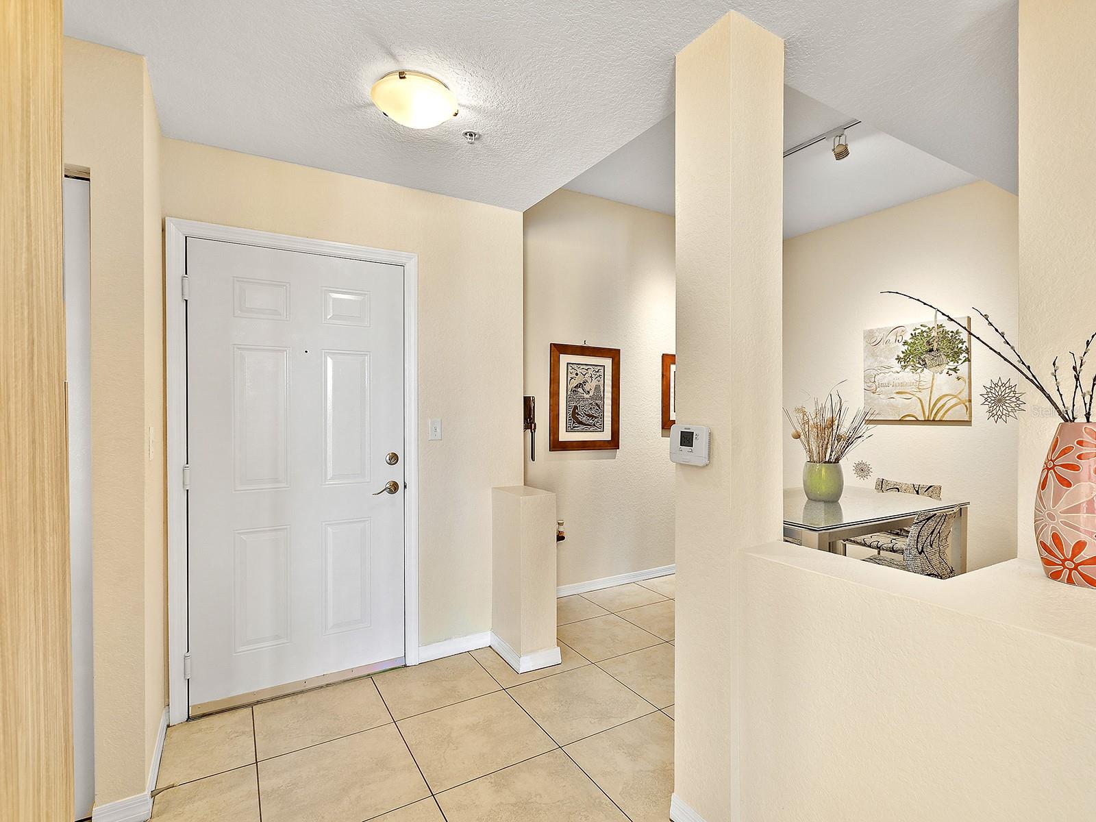 1064 N TAMIAMI TRL #1611, SARASOTA, FL, 34236