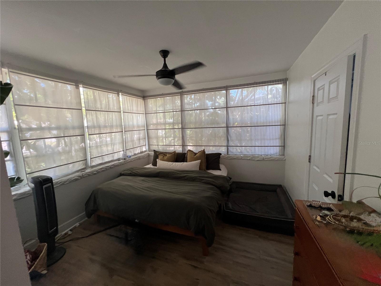 1419 46TH AVE N, ST PETERSBURG, FL, 33703