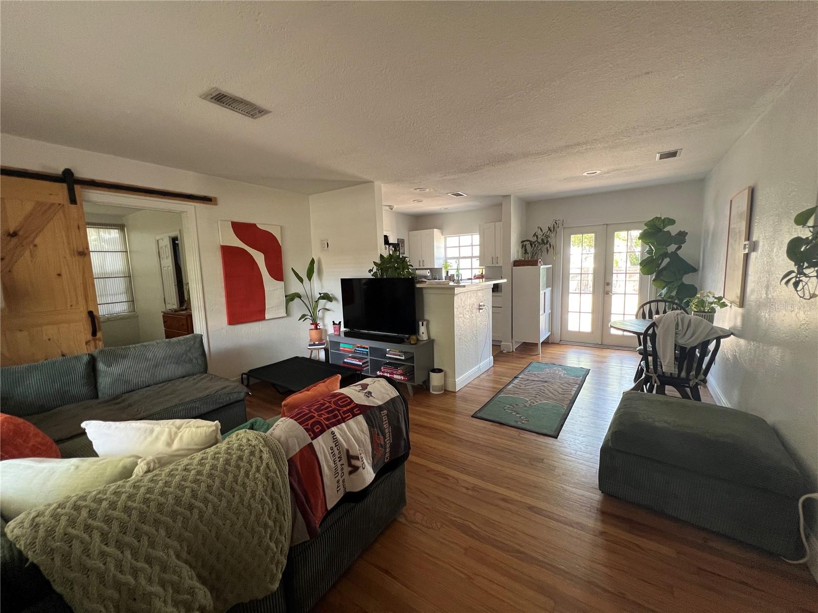 1419 46TH AVE N, ST PETERSBURG, FL, 33703