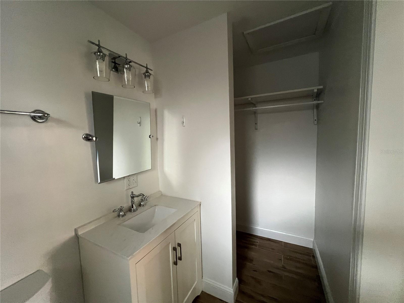 1419 46TH AVE N, ST PETERSBURG, FL, 33703