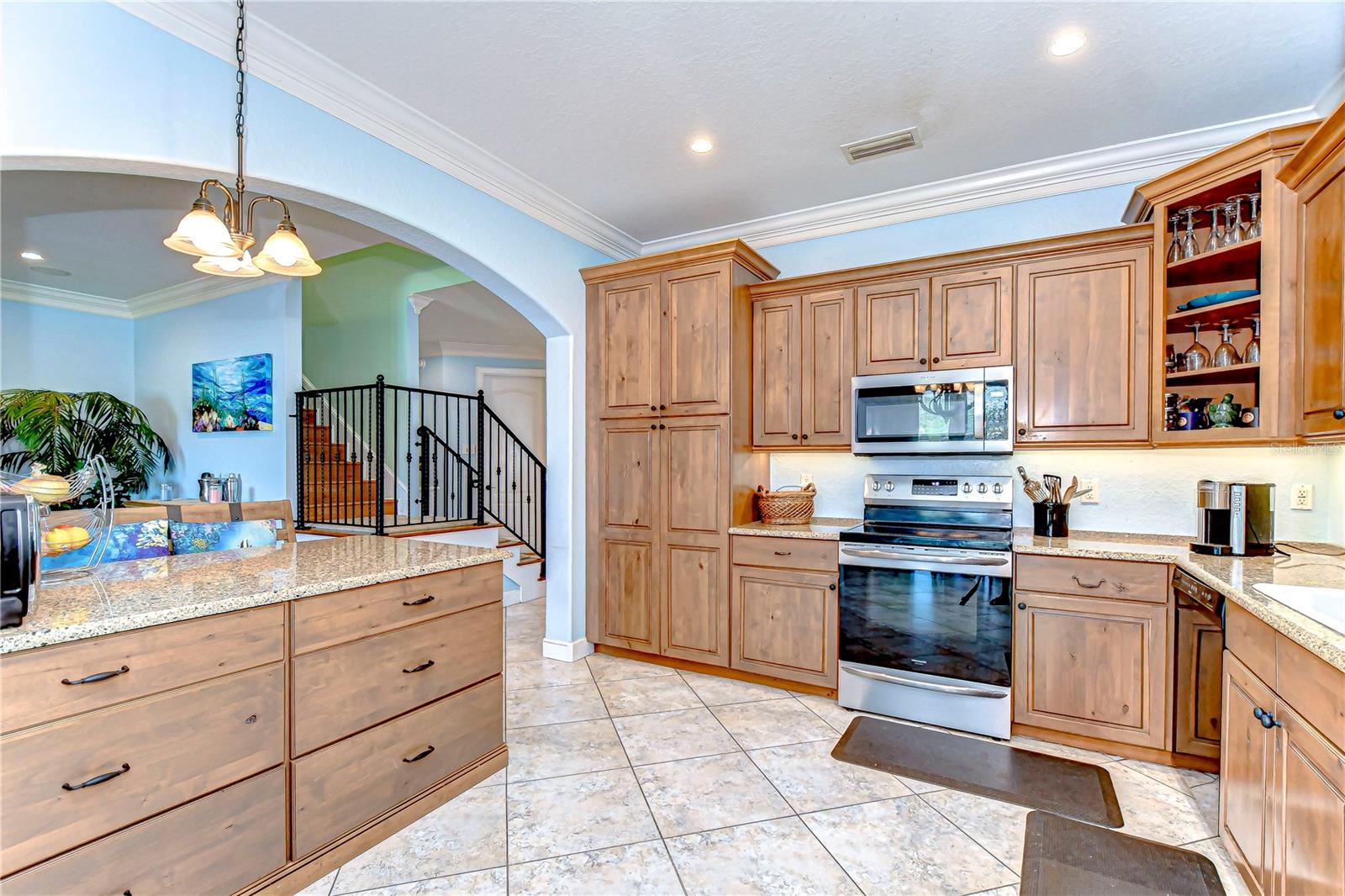 1324 ECKLES DR, TAMPA, FL, 33612