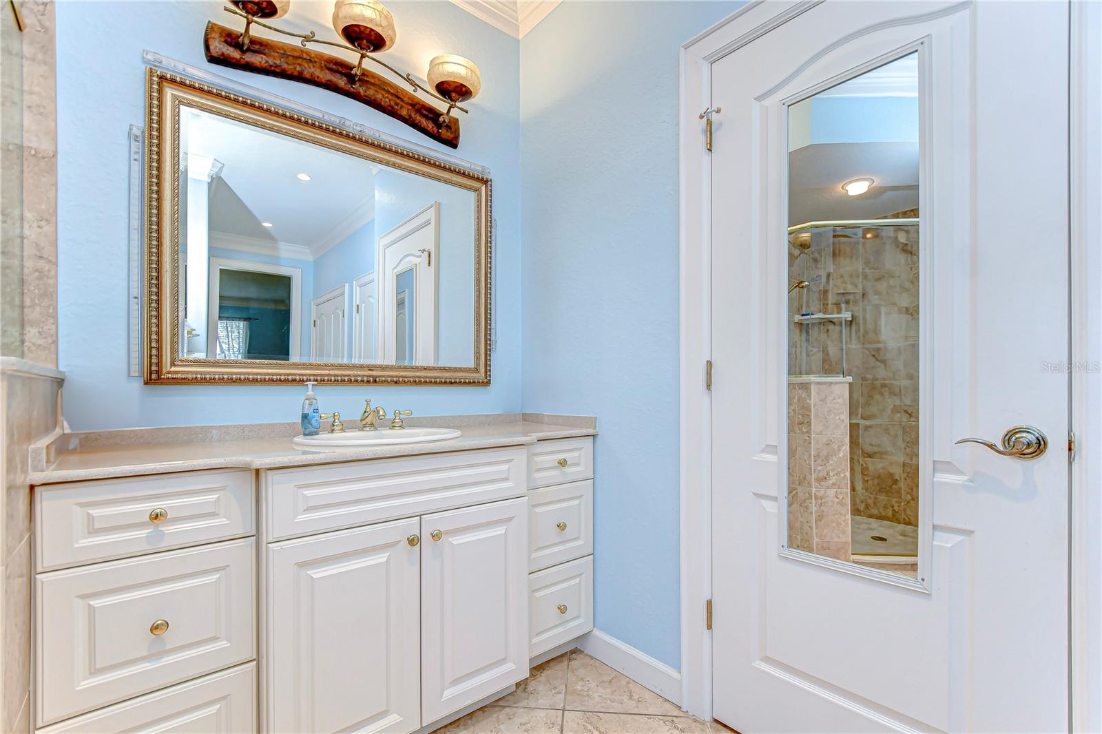 1324 ECKLES DR, TAMPA, FL, 33612