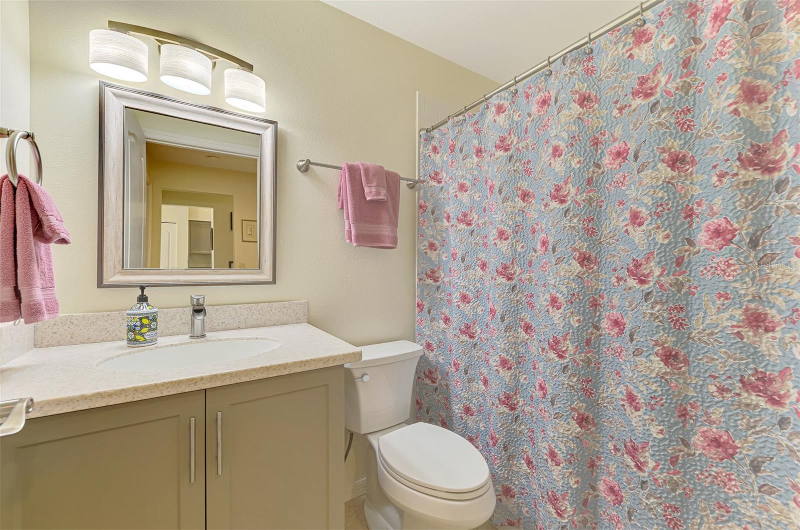 9470 HIGH GATE DR #2225, SARASOTA, FL, 34238