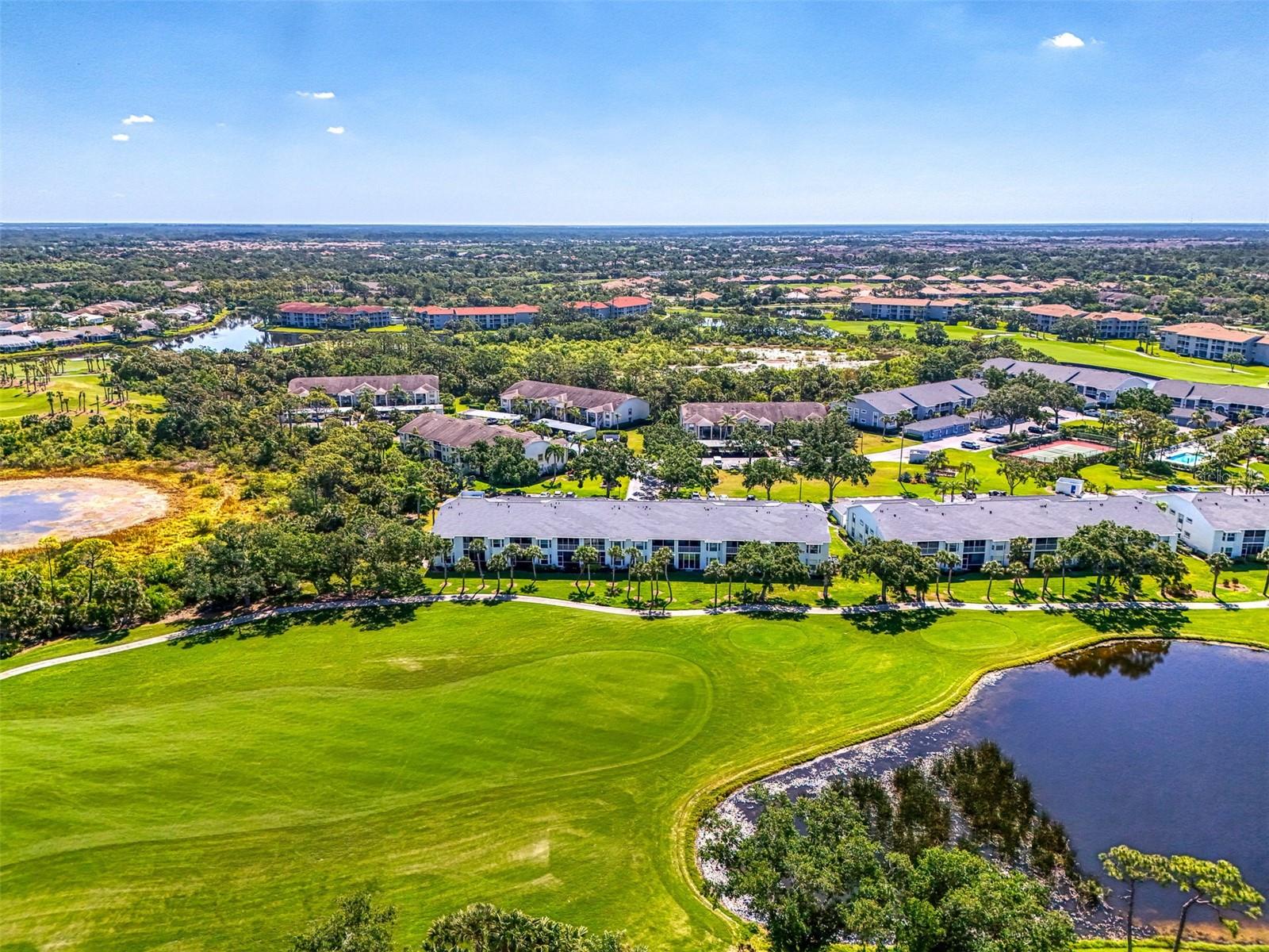 9470 HIGH GATE DR #2225, SARASOTA, FL, 34238