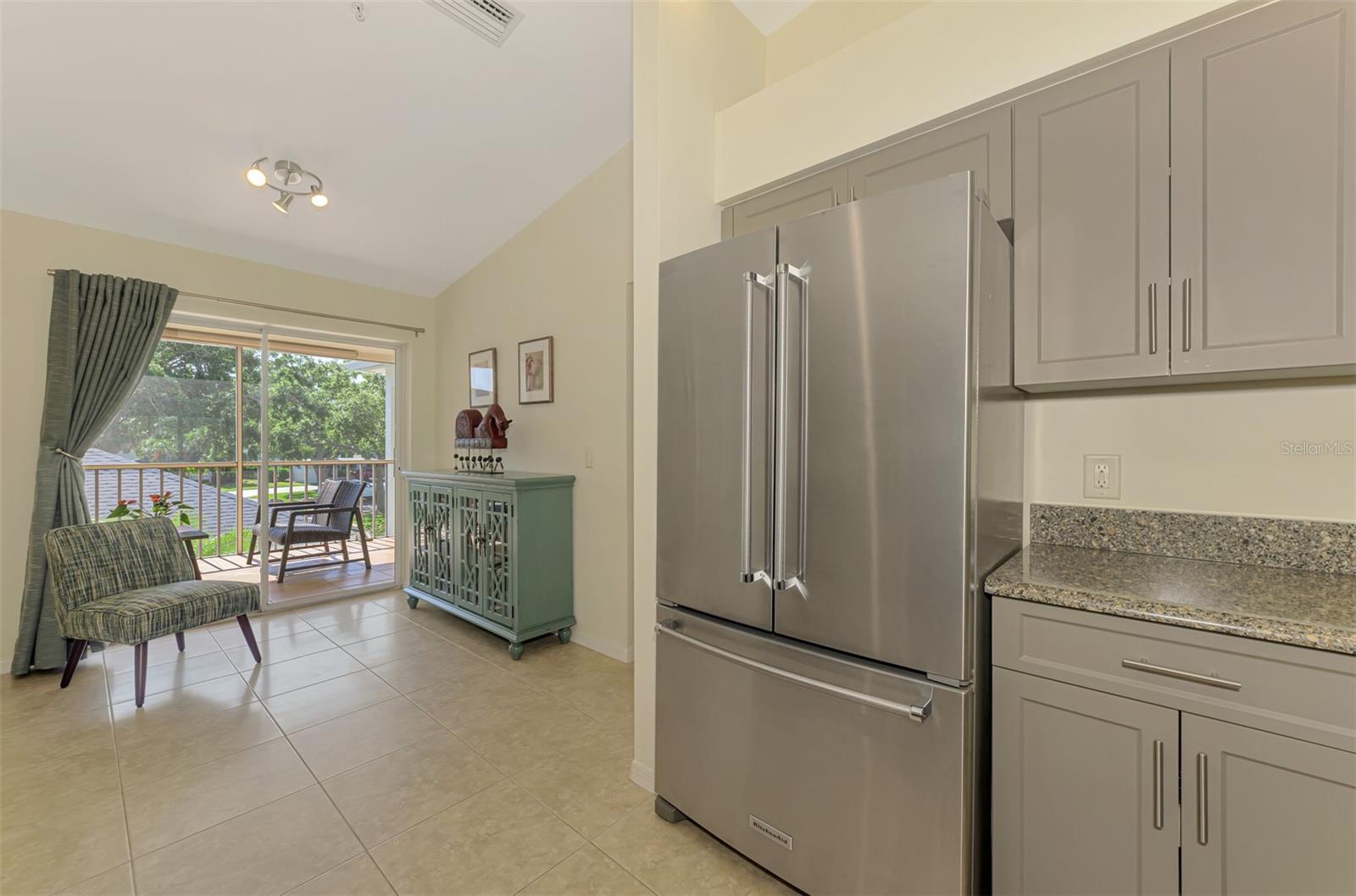 9470 HIGH GATE DR #2225, SARASOTA, FL, 34238