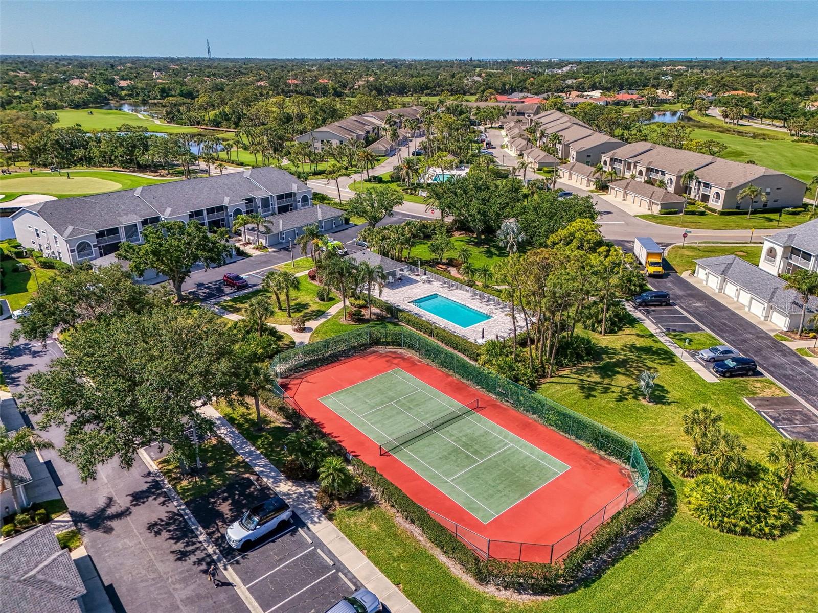 9470 HIGH GATE DR #2225, SARASOTA, FL, 34238