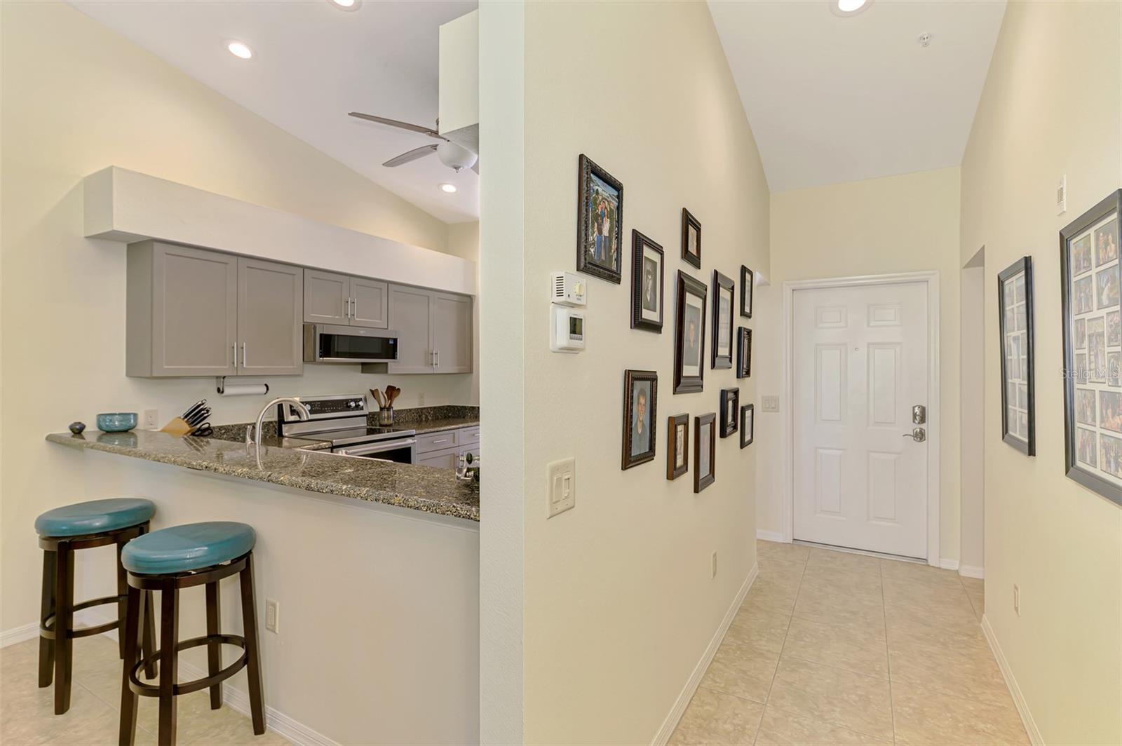 9470 HIGH GATE DR #2225, SARASOTA, FL, 34238