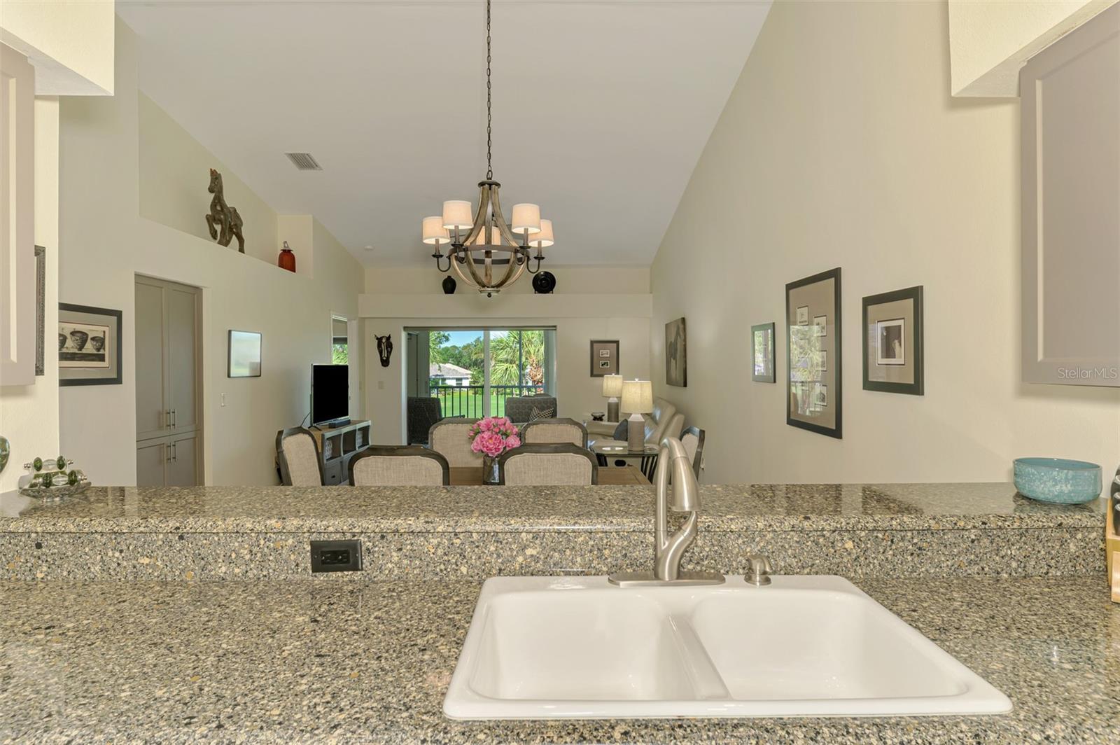 9470 HIGH GATE DR #2225, SARASOTA, FL, 34238