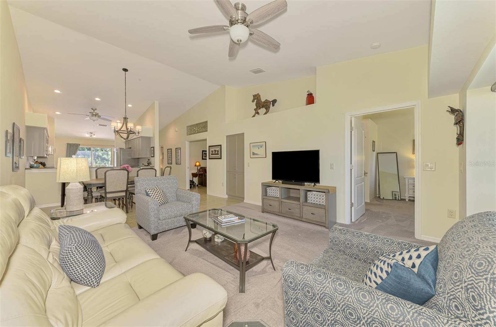 9470 HIGH GATE DR #2225, SARASOTA, FL, 34238