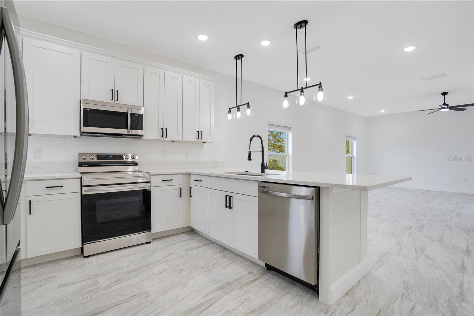 1334 SALISBURY DR, WINTER HAVEN, FL, 33881