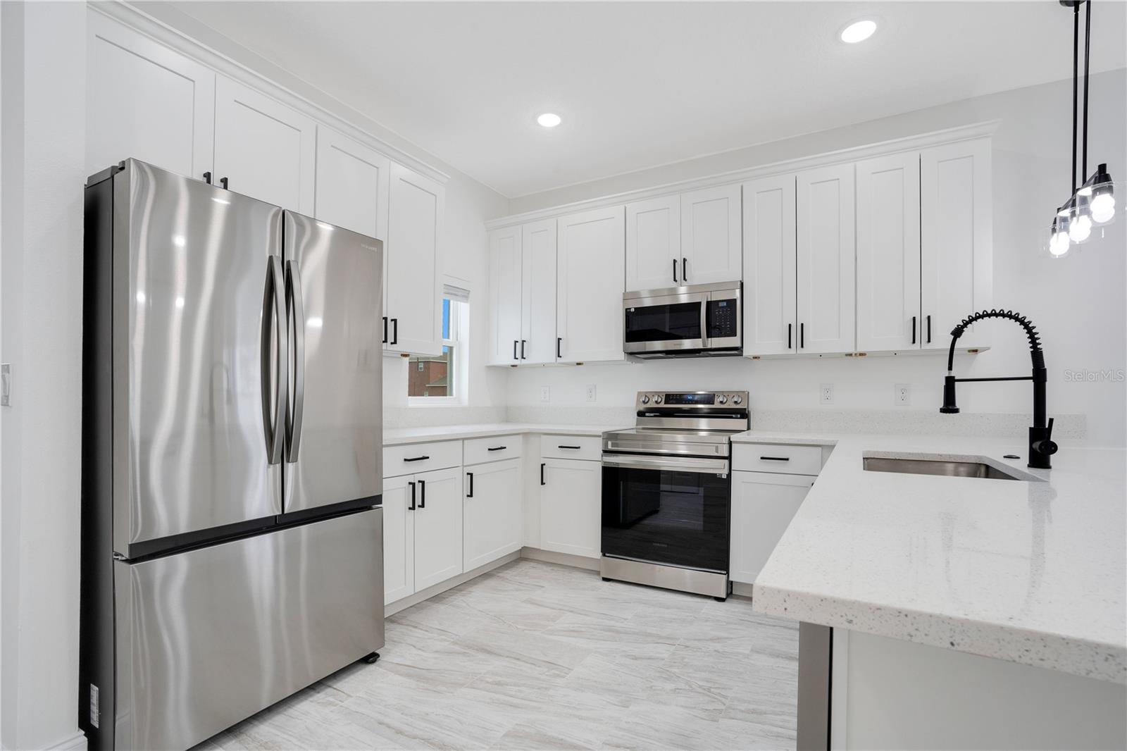 1334 SALISBURY DR, WINTER HAVEN, FL, 33881