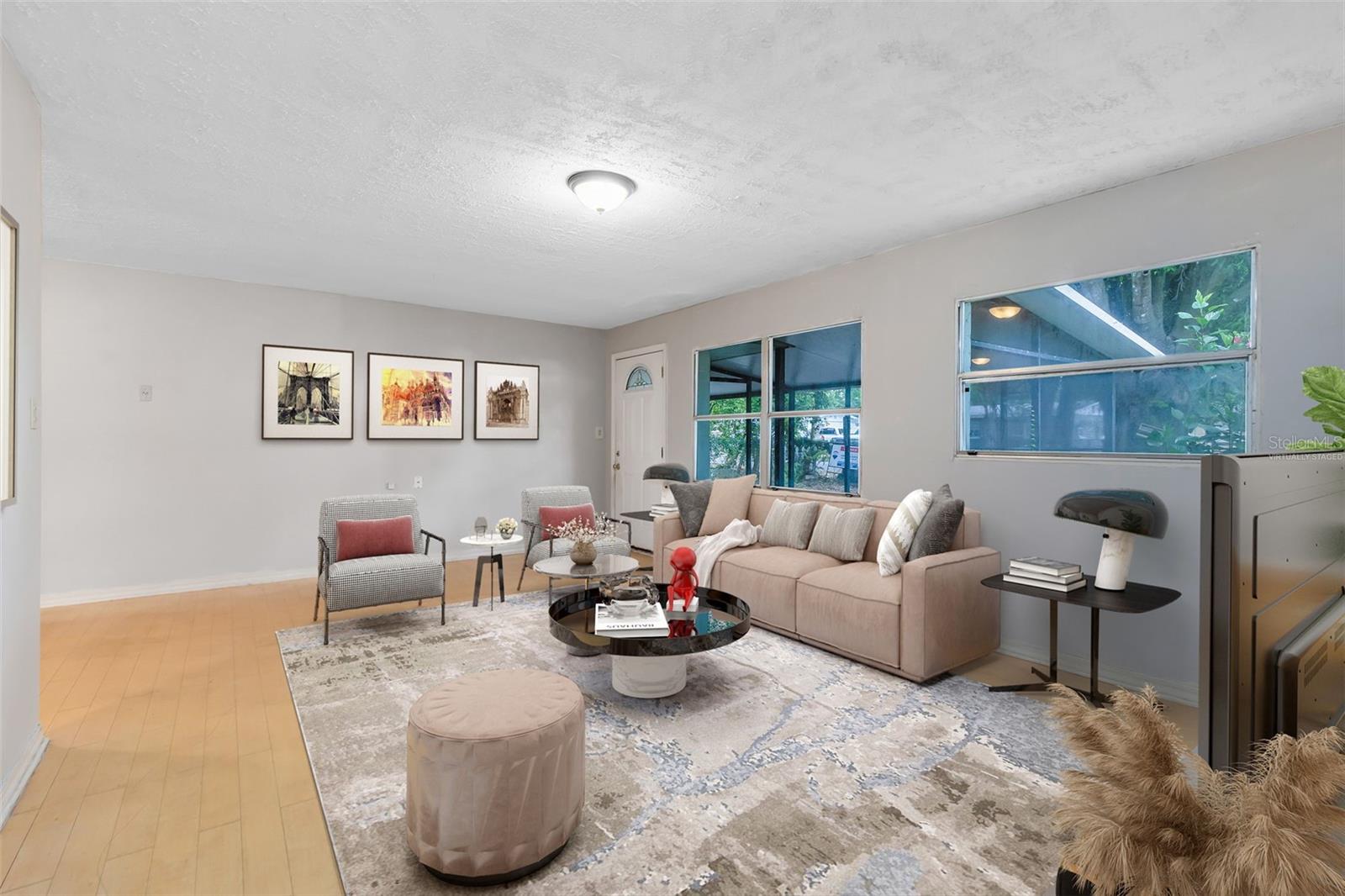 226 S APOLLO DR, APOPKA, FL, 32703