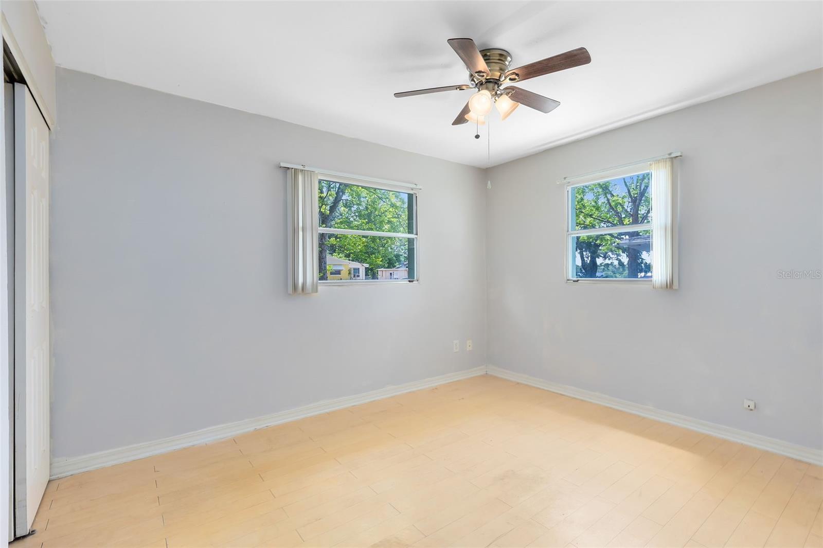 226 S APOLLO DR, APOPKA, FL, 32703