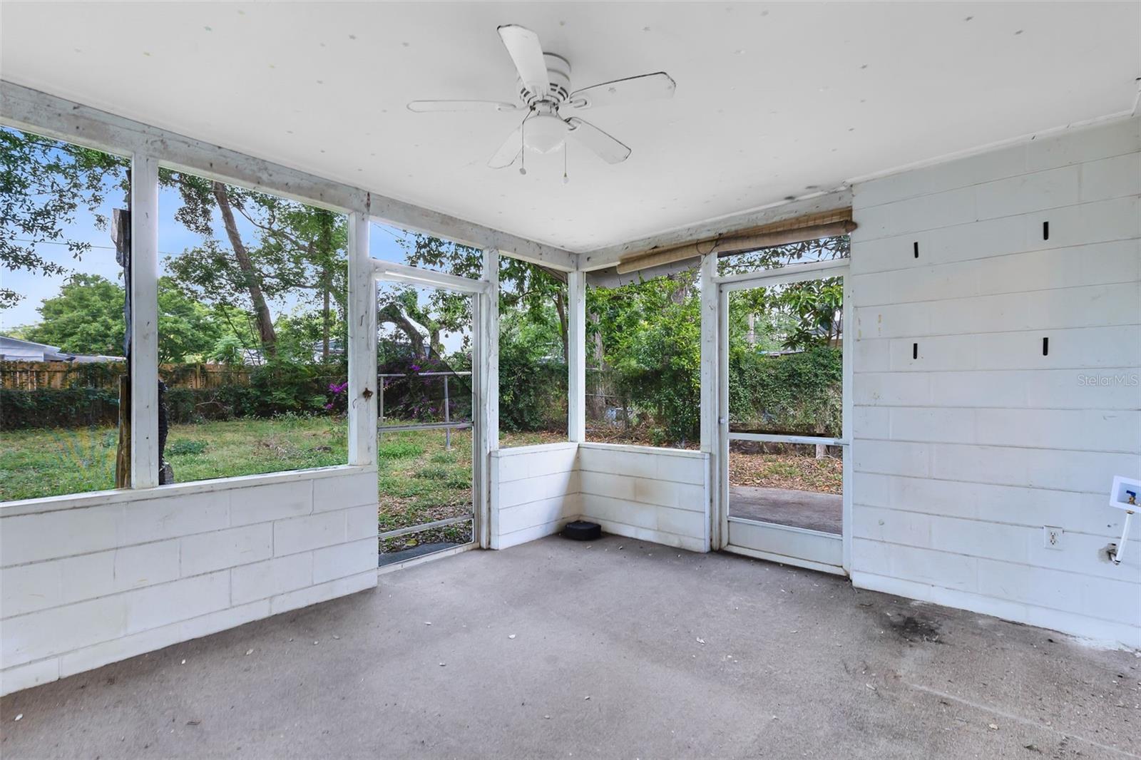 226 S APOLLO DR, APOPKA, FL, 32703