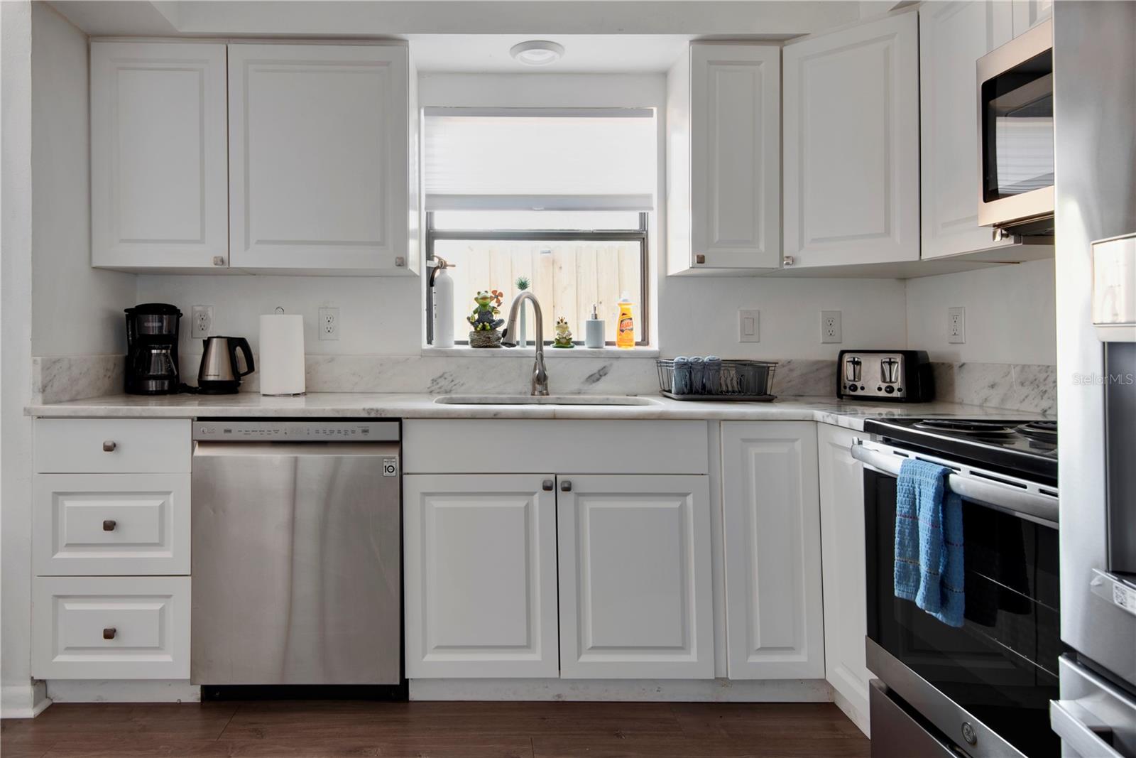 368 RIDGE RD SW, LARGO, FL, 33770