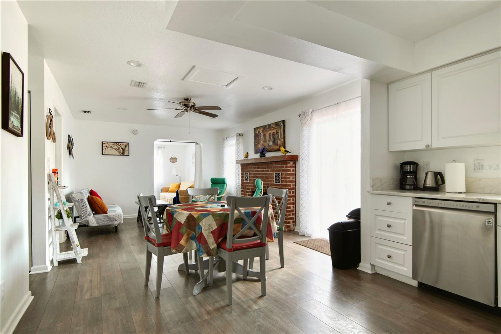 368 RIDGE RD SW, LARGO, FL, 33770