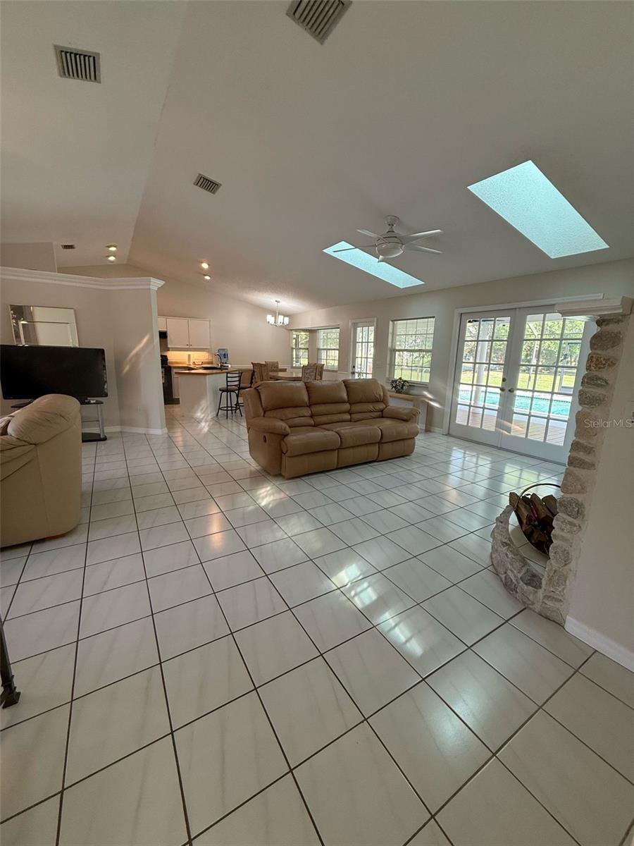 1 WAVES PL, PALM COAST, FL, 32164