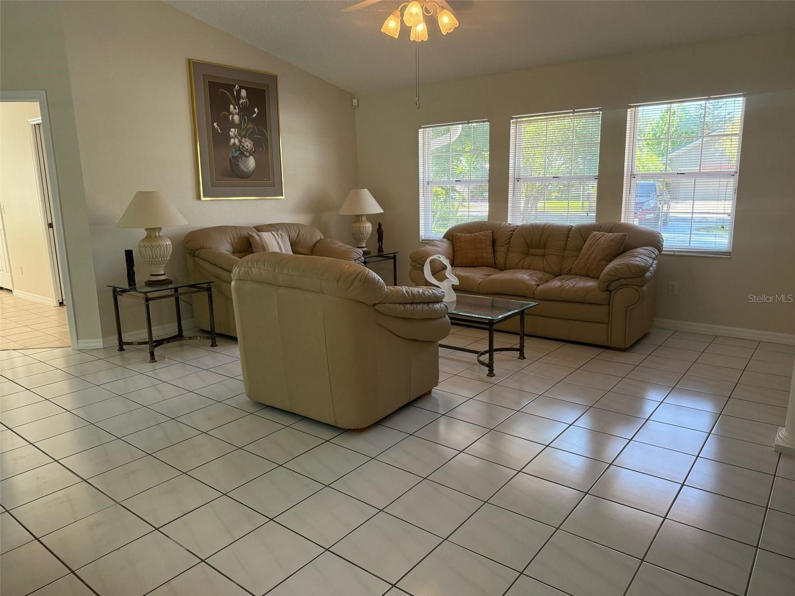 1 WAVES PL, PALM COAST, FL, 32164