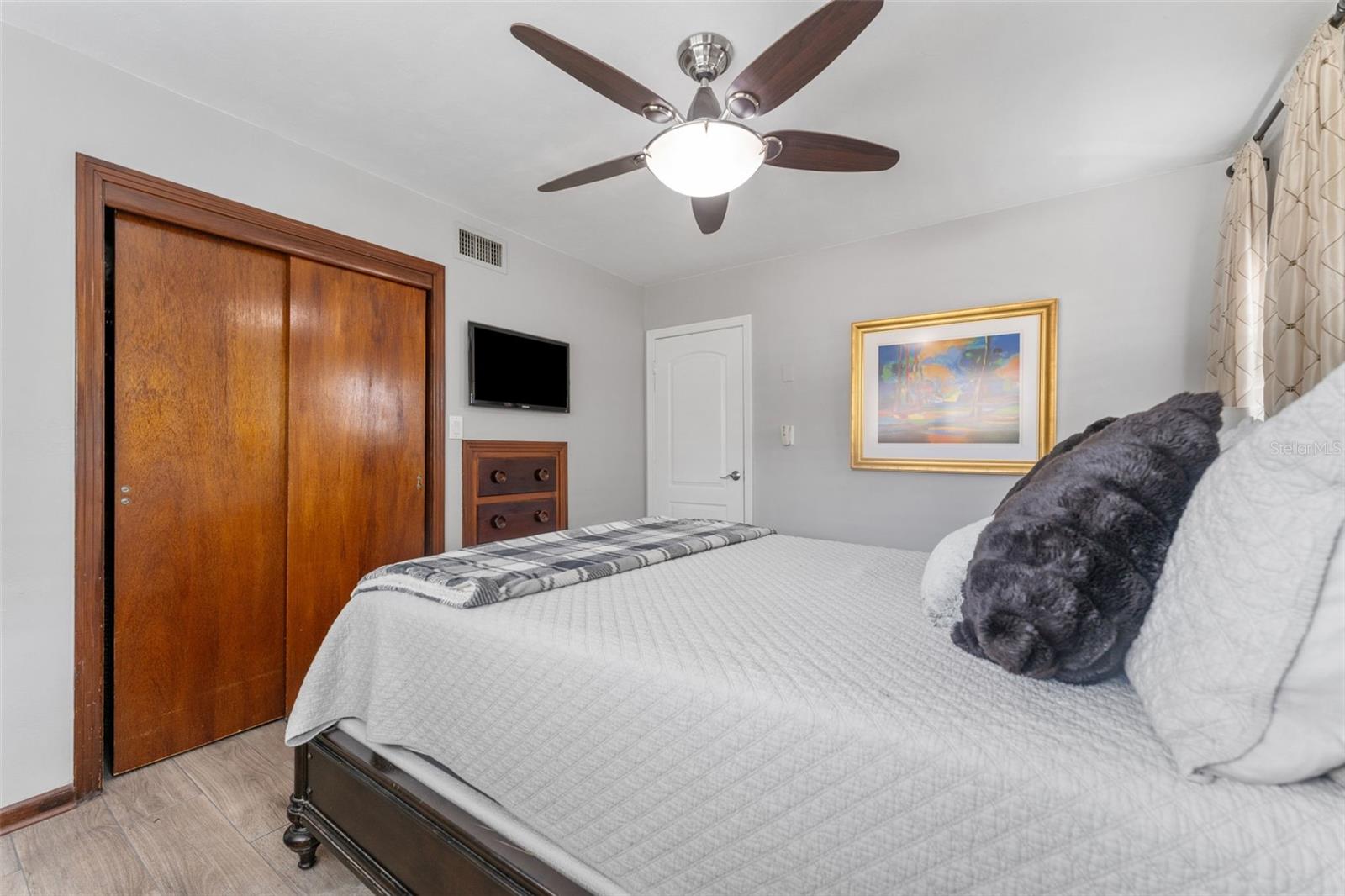 807 W BRADDOCK ST, TAMPA, FL, 33603