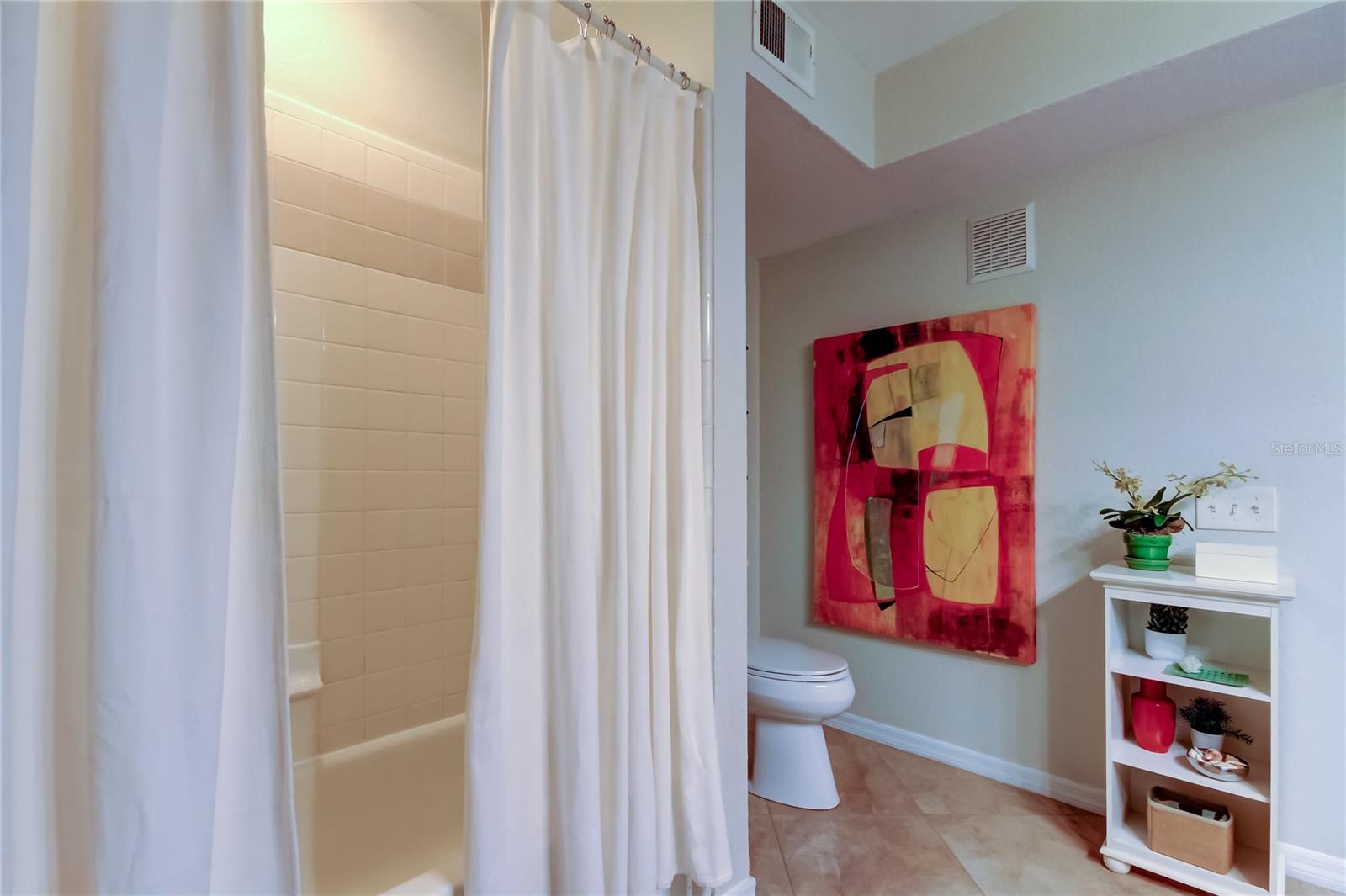 Large Guest Bath