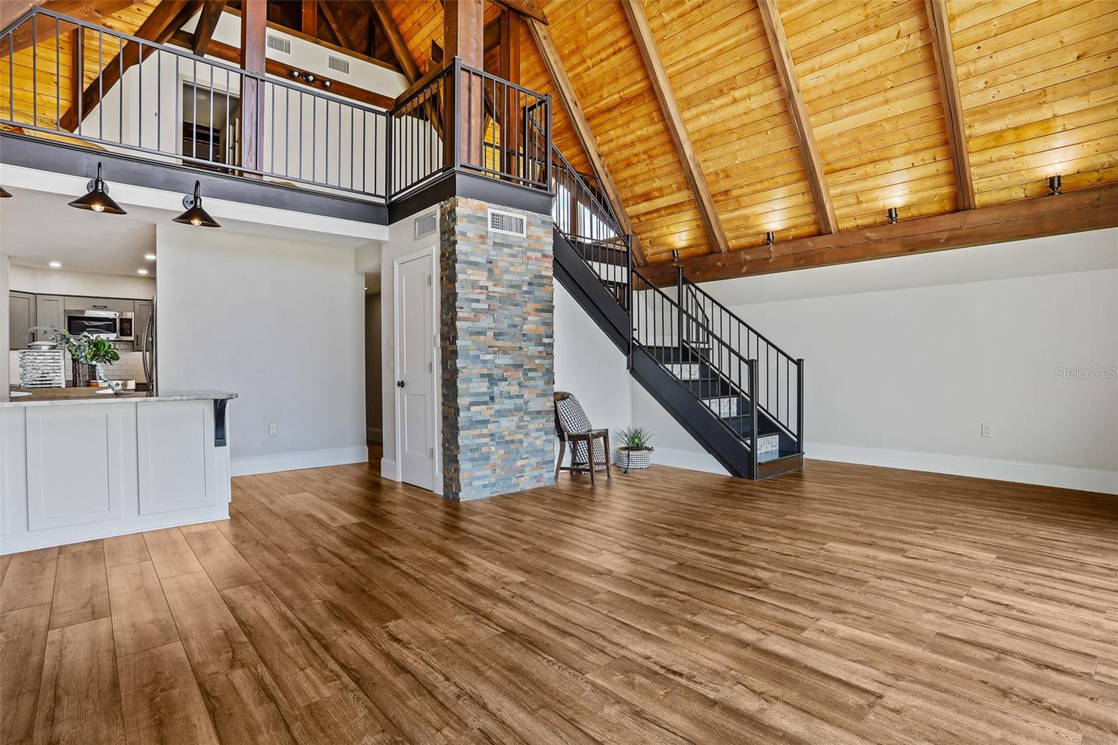 282 RILEY LAKE DR, HAWTHORNE, FL, 32640