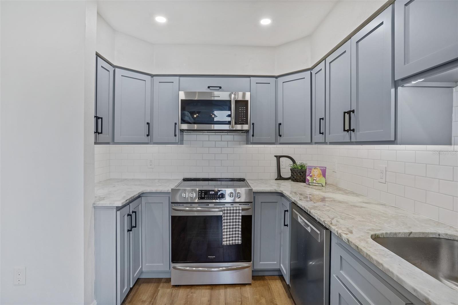 282 RILEY LAKE DR, HAWTHORNE, FL, 32640