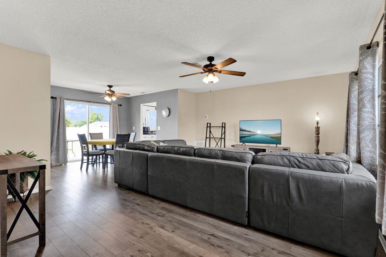 2764 W COVINGTON DR, DELTONA, FL, 32738