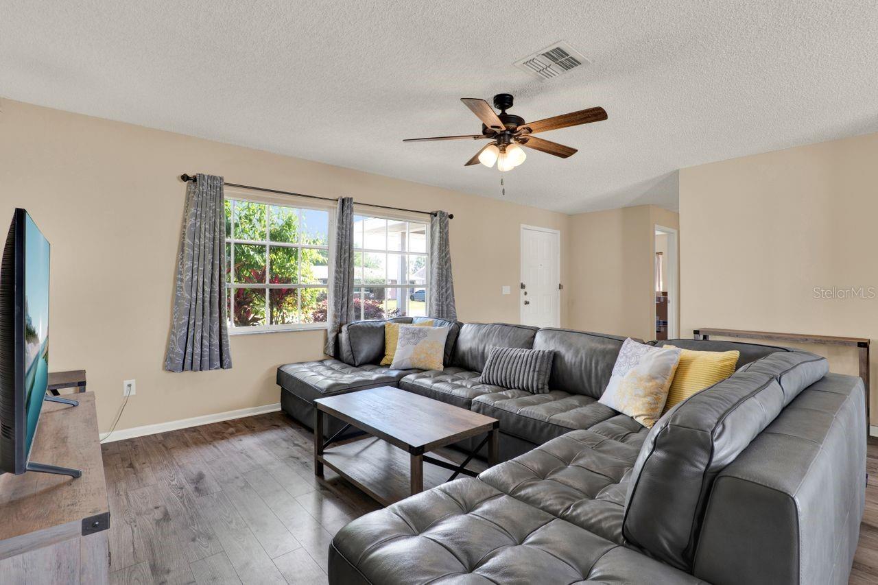 2764 W COVINGTON DR, DELTONA, FL, 32738