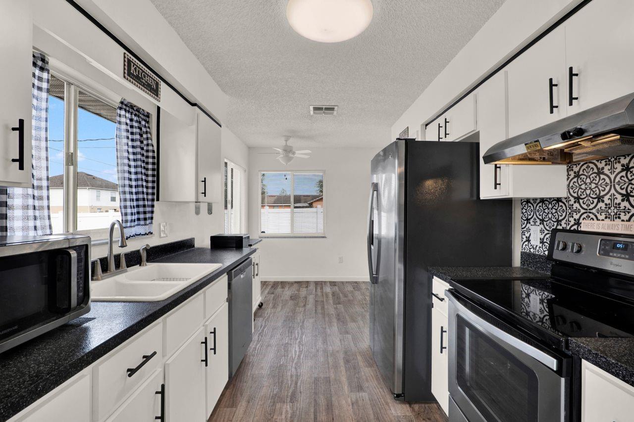 2764 W COVINGTON DR, DELTONA, FL, 32738