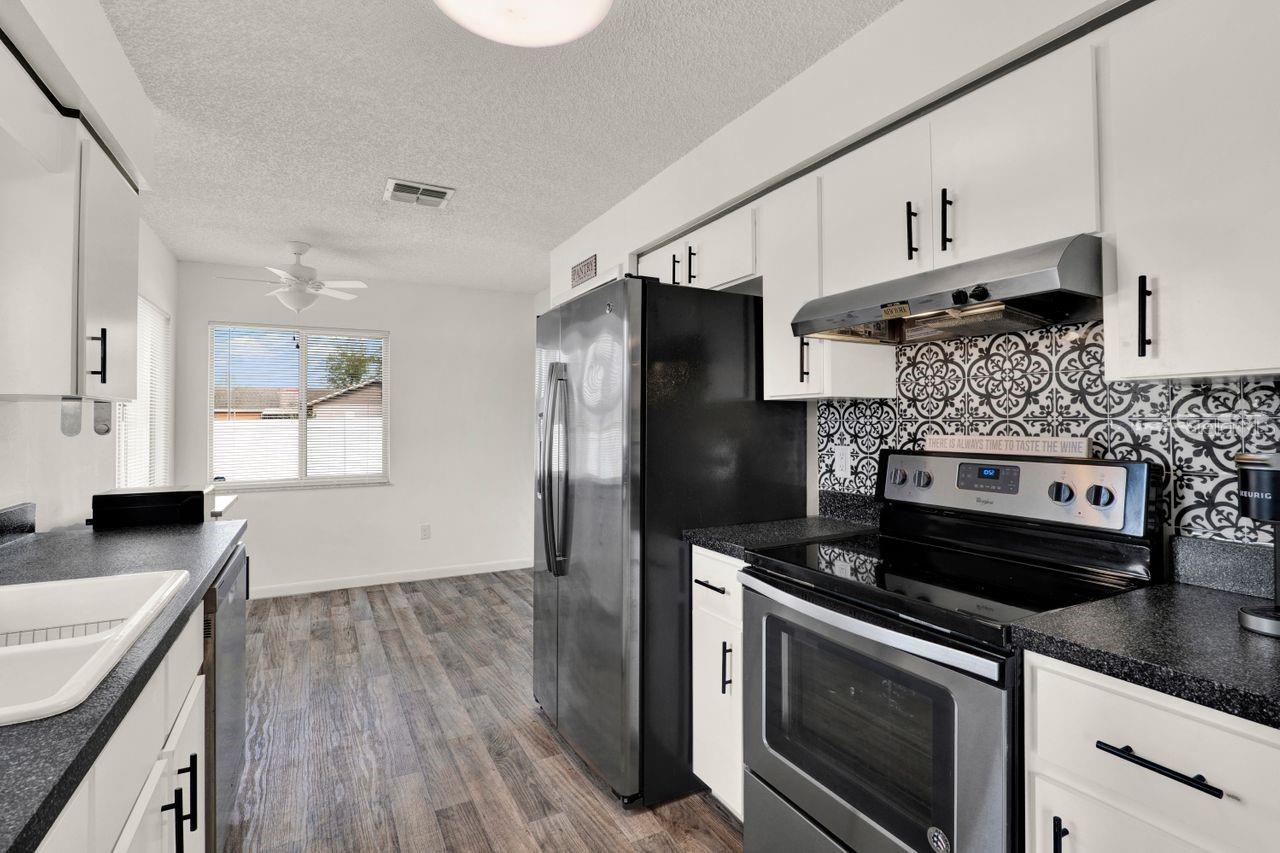 2764 W COVINGTON DR, DELTONA, FL, 32738