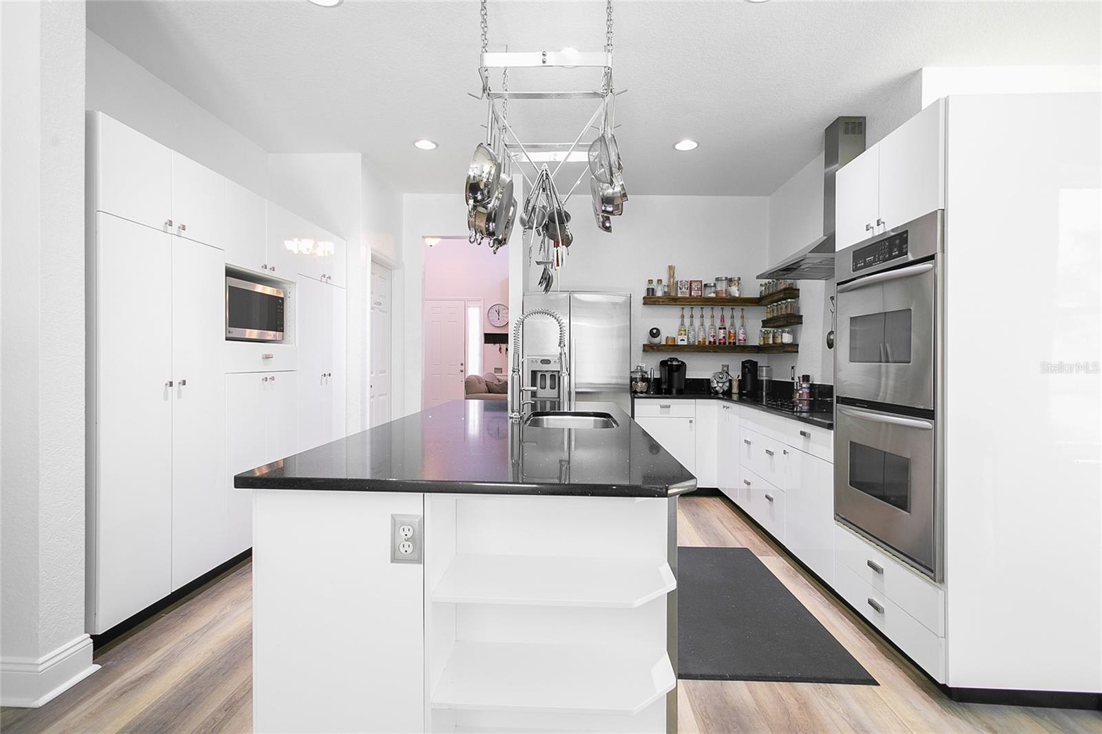 8555 ABBOTSBURY DR, WINDERMERE, FL, 34786