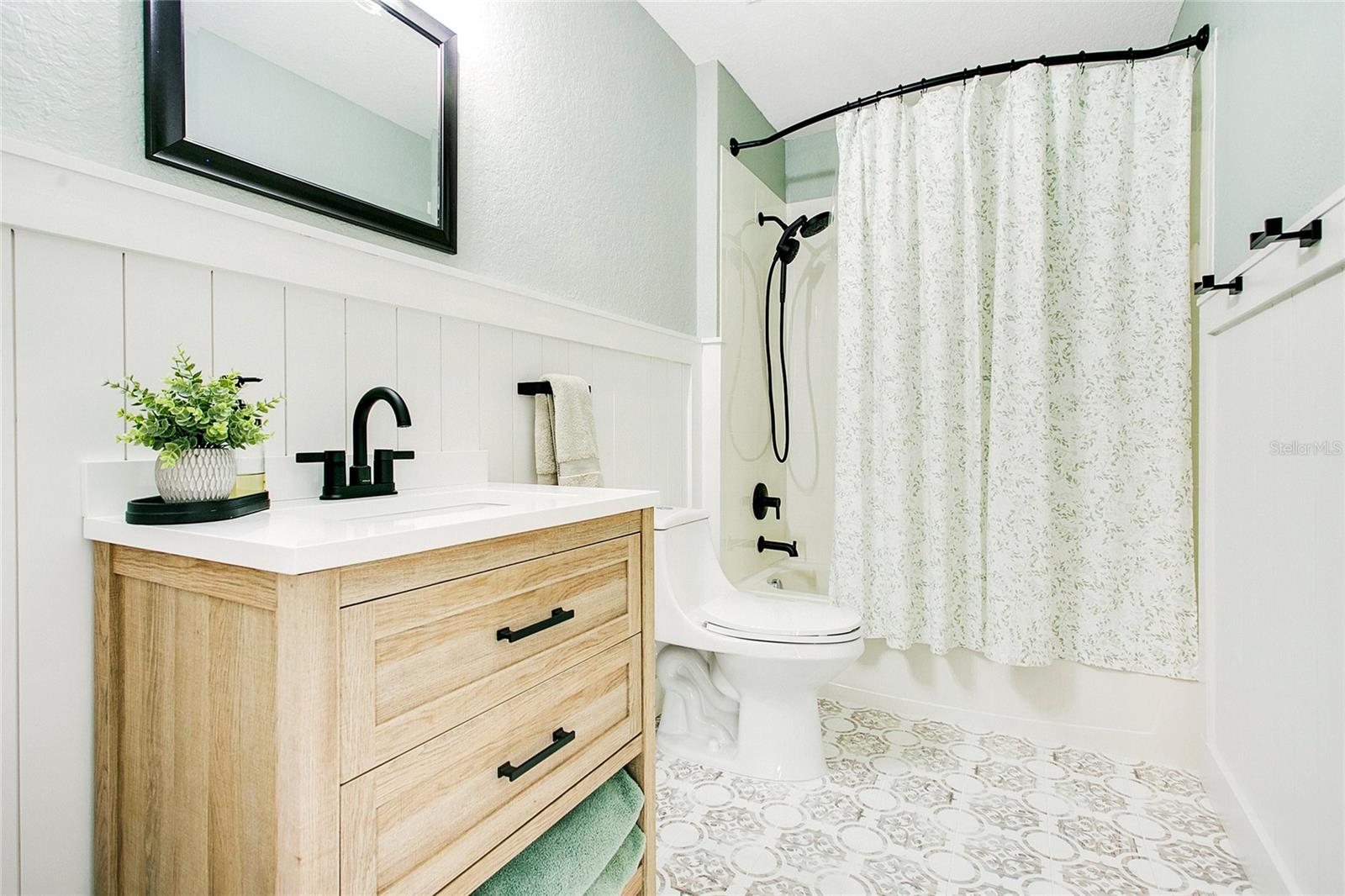 8555 ABBOTSBURY DR, WINDERMERE, FL, 34786