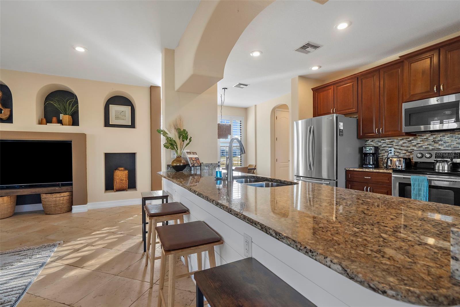 14142 FORT MYERS AVE, PORT CHARLOTTE, FL, 33981